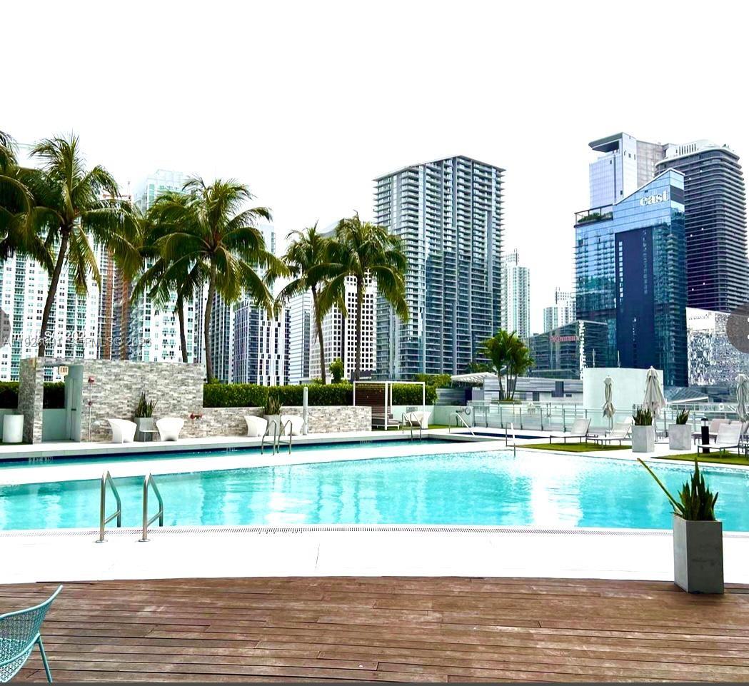 90 SW 3rd St #3112, Miami FL 33130