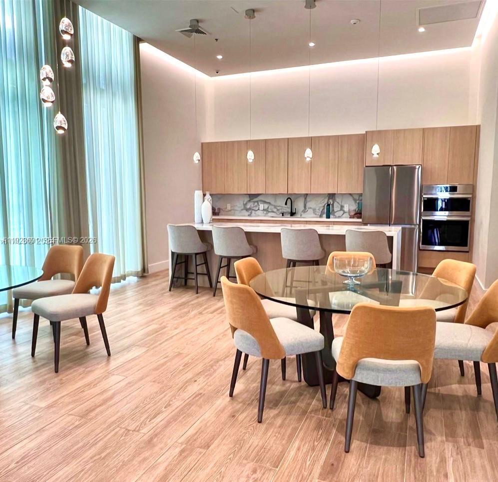 90 SW 3rd St #3112, Miami FL 33130