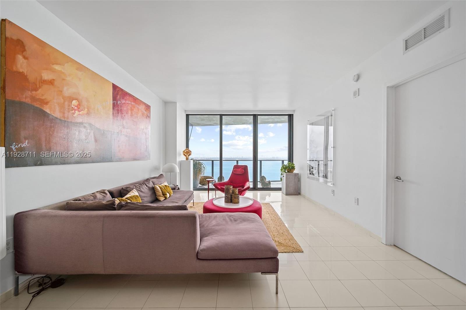 460 NE 28th St #3904, Miami FL 33137