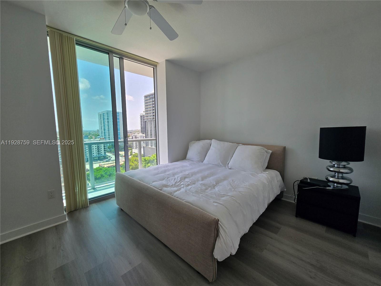 79 SW 12th St #1701-S, Miami FL 33130