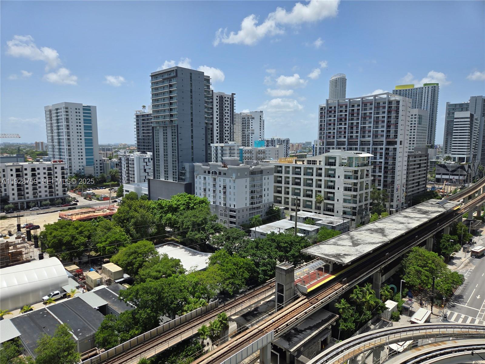 79 SW 12th St #1701-S, Miami FL 33130