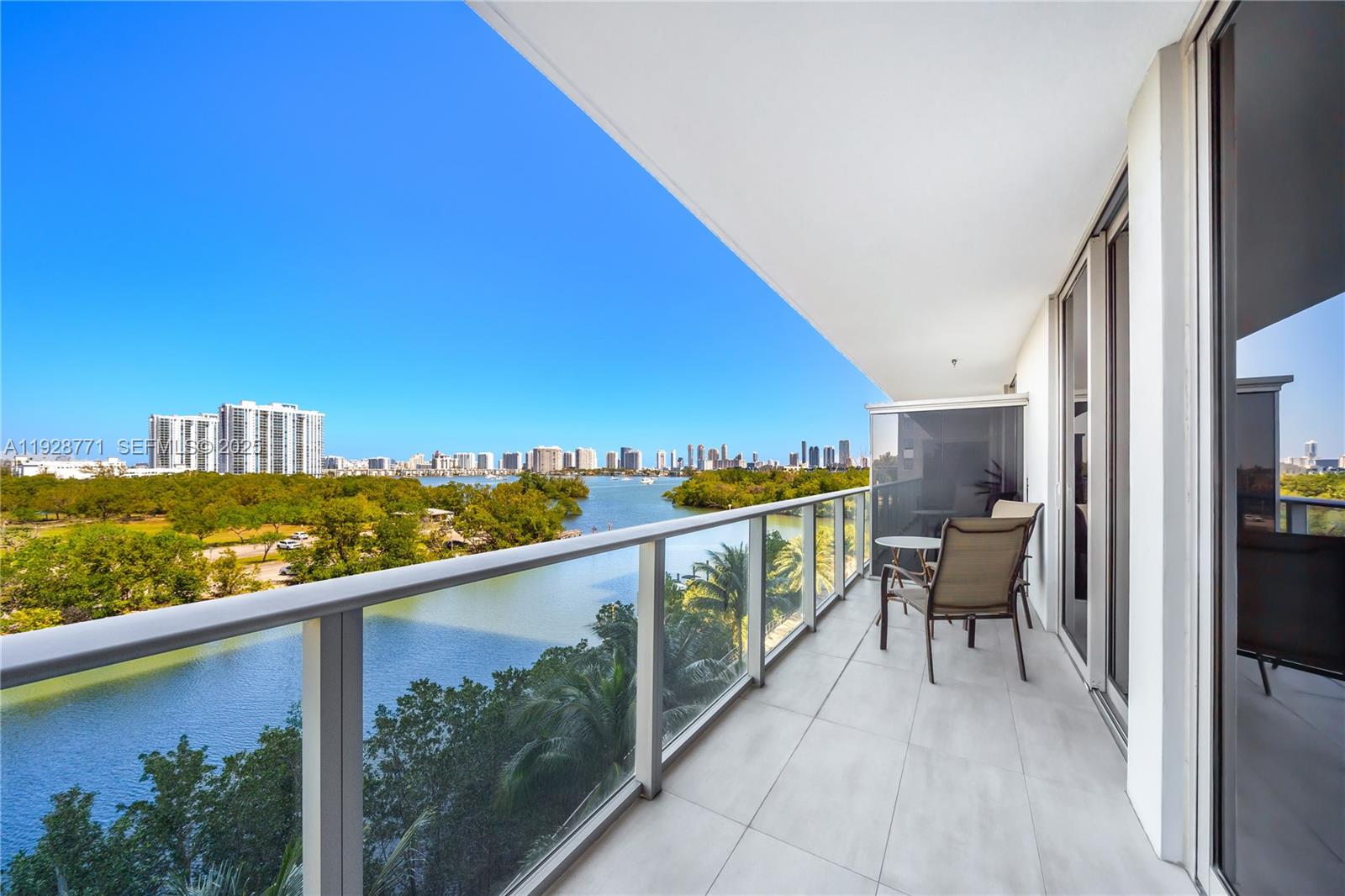16385 Biscayne Blvd #503, North Miami Beach FL 33160
