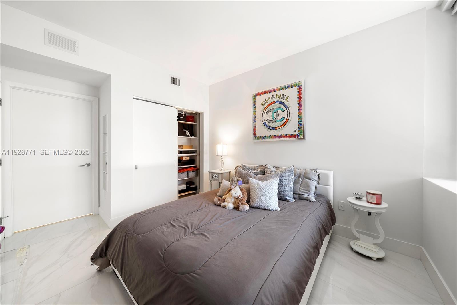16385 Biscayne Blvd #503, North Miami Beach FL 33160