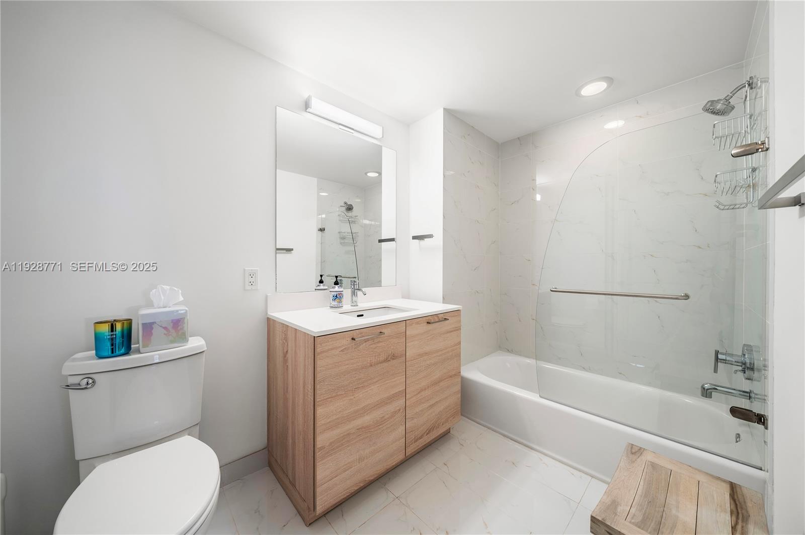 16385 Biscayne Blvd #503, North Miami Beach FL 33160