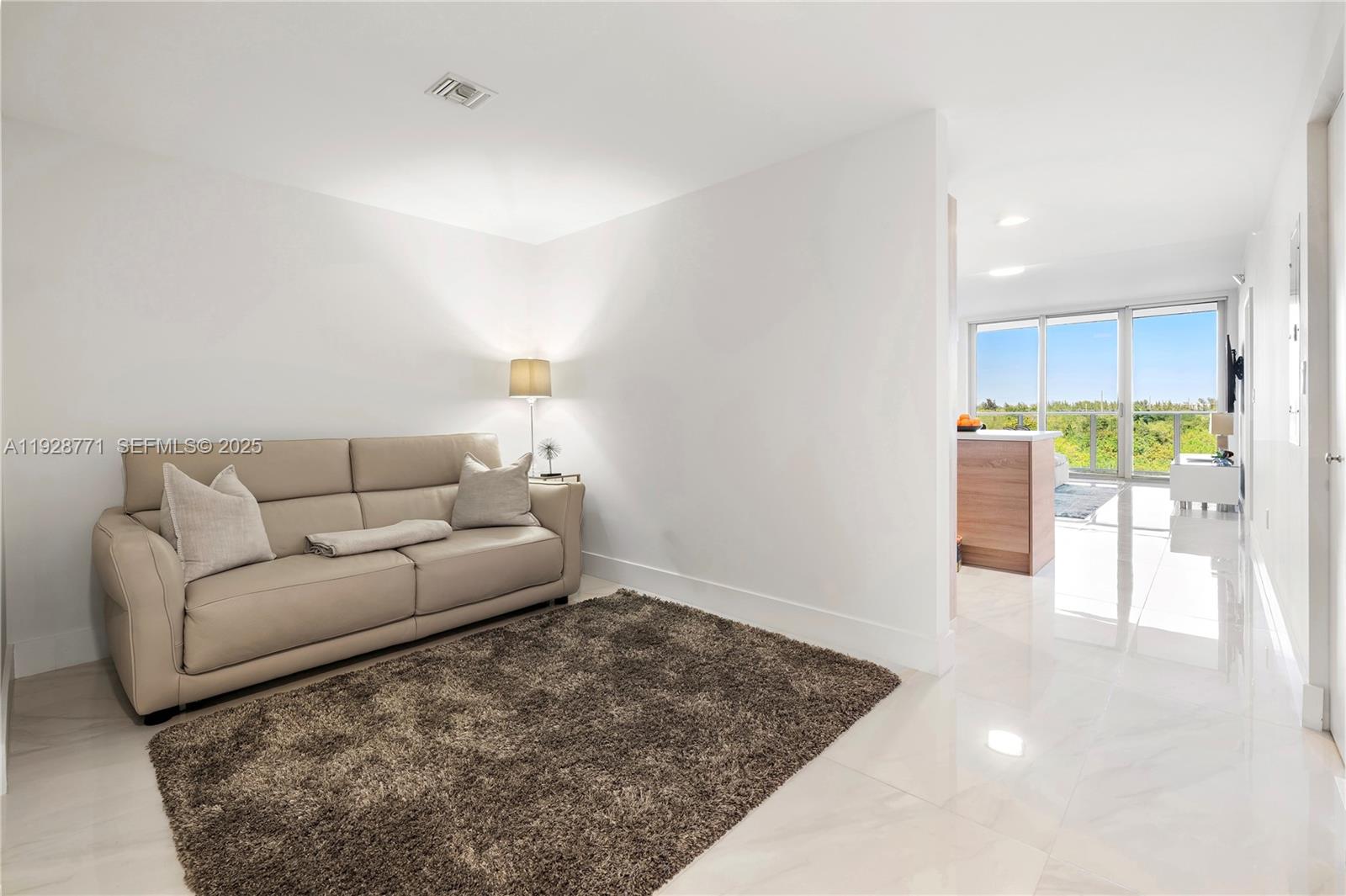 16385 Biscayne Blvd #503, North Miami Beach FL 33160