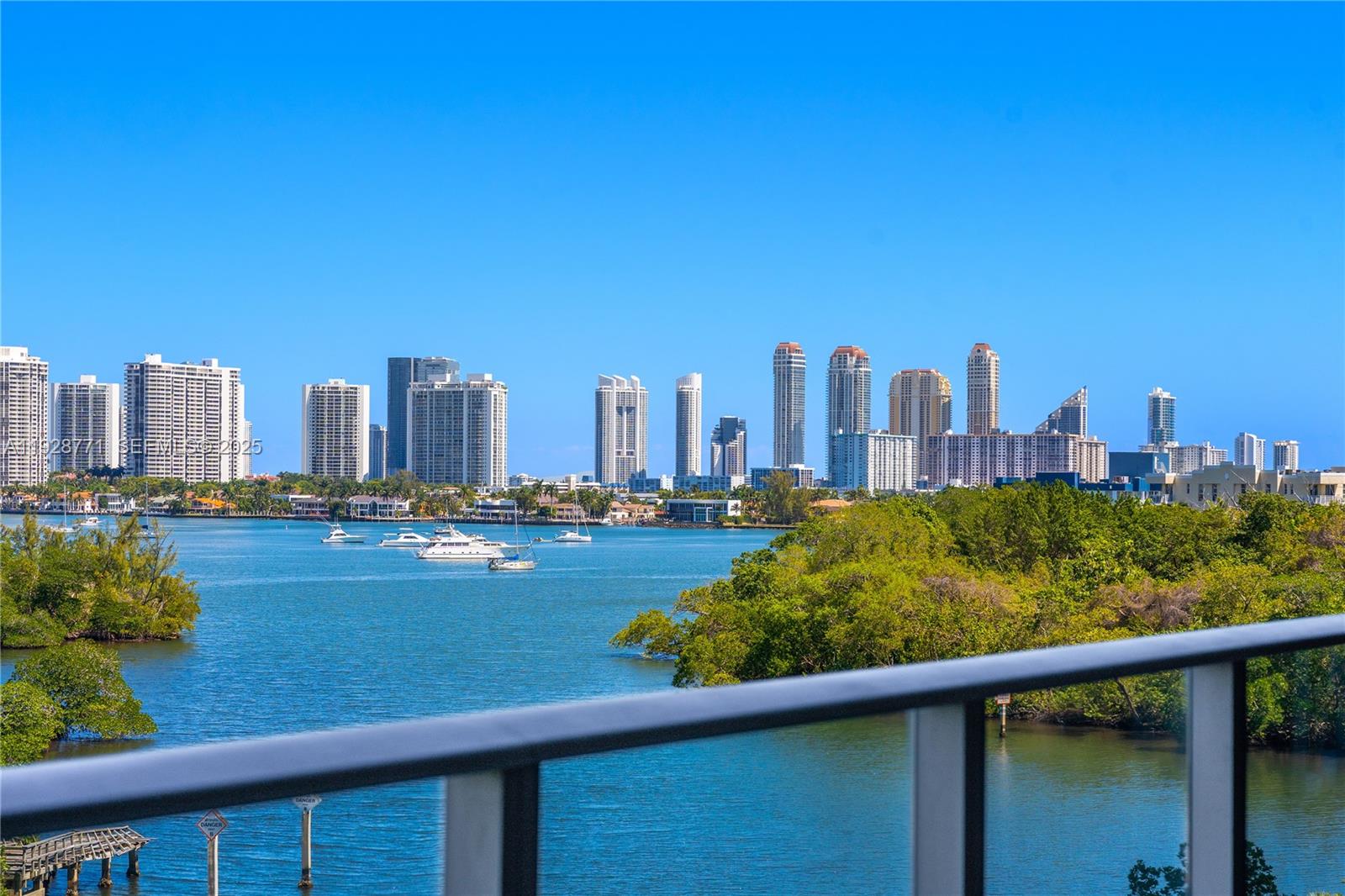 16385 Biscayne Blvd #503, North Miami Beach FL 33160