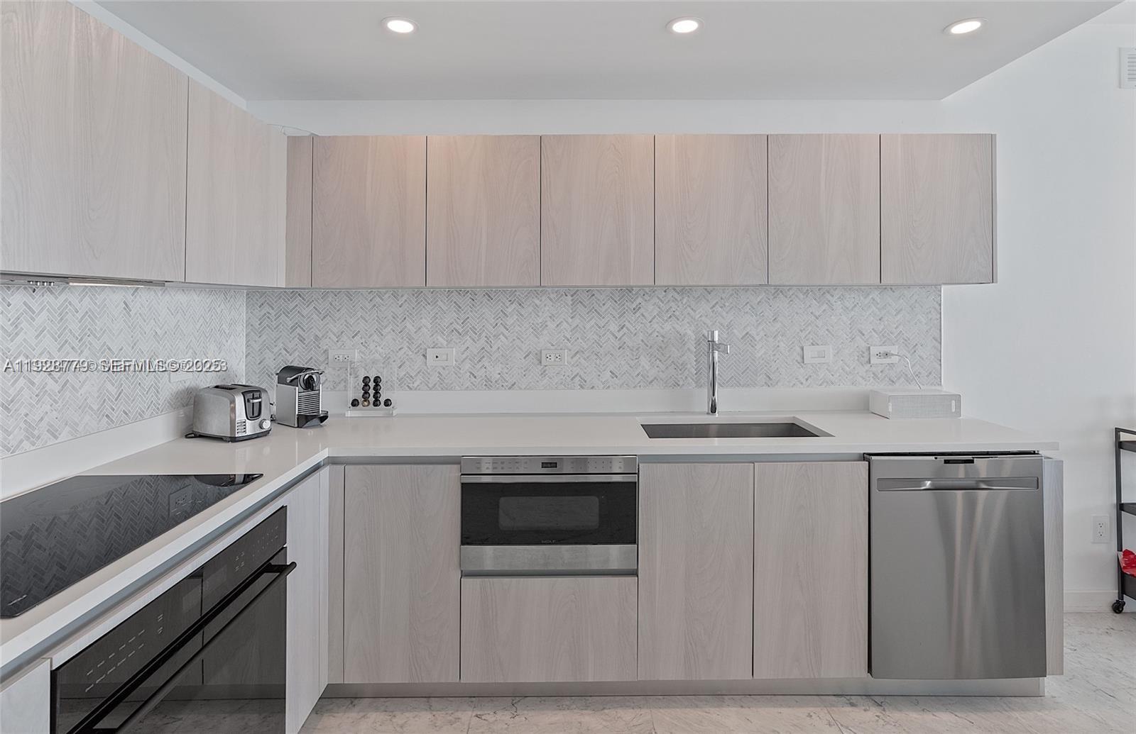 3131 NE 7th Ave #2203, Miami FL 33137