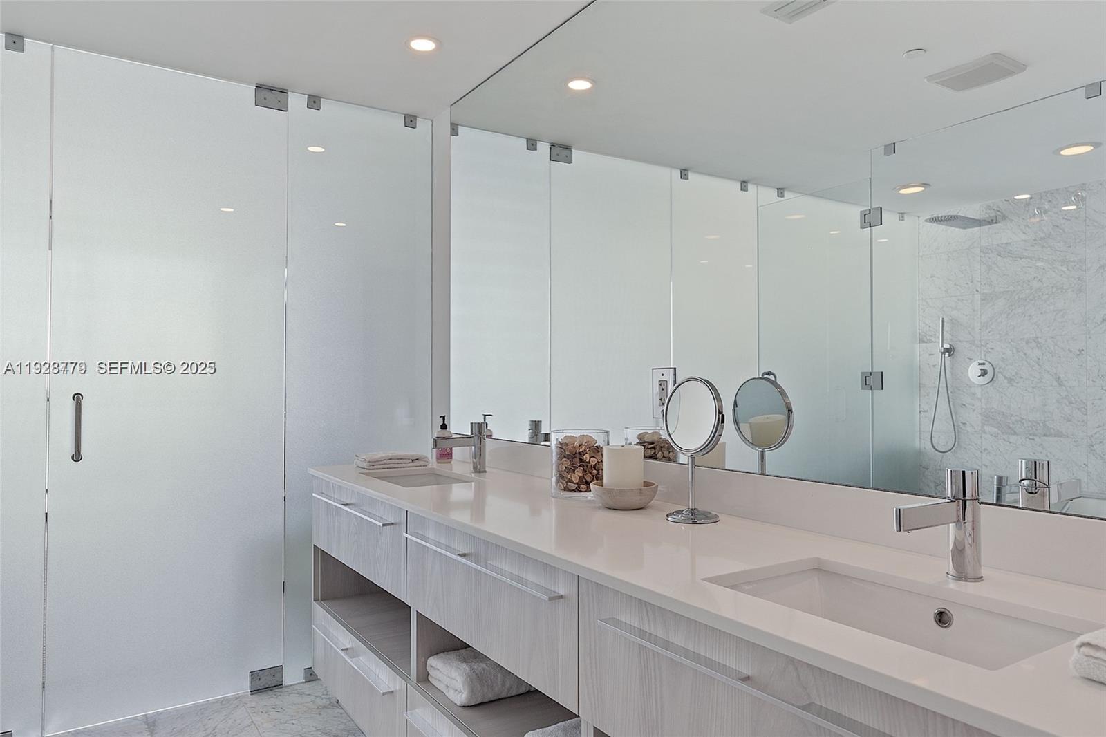 3131 NE 7th Ave #2203, Miami FL 33137