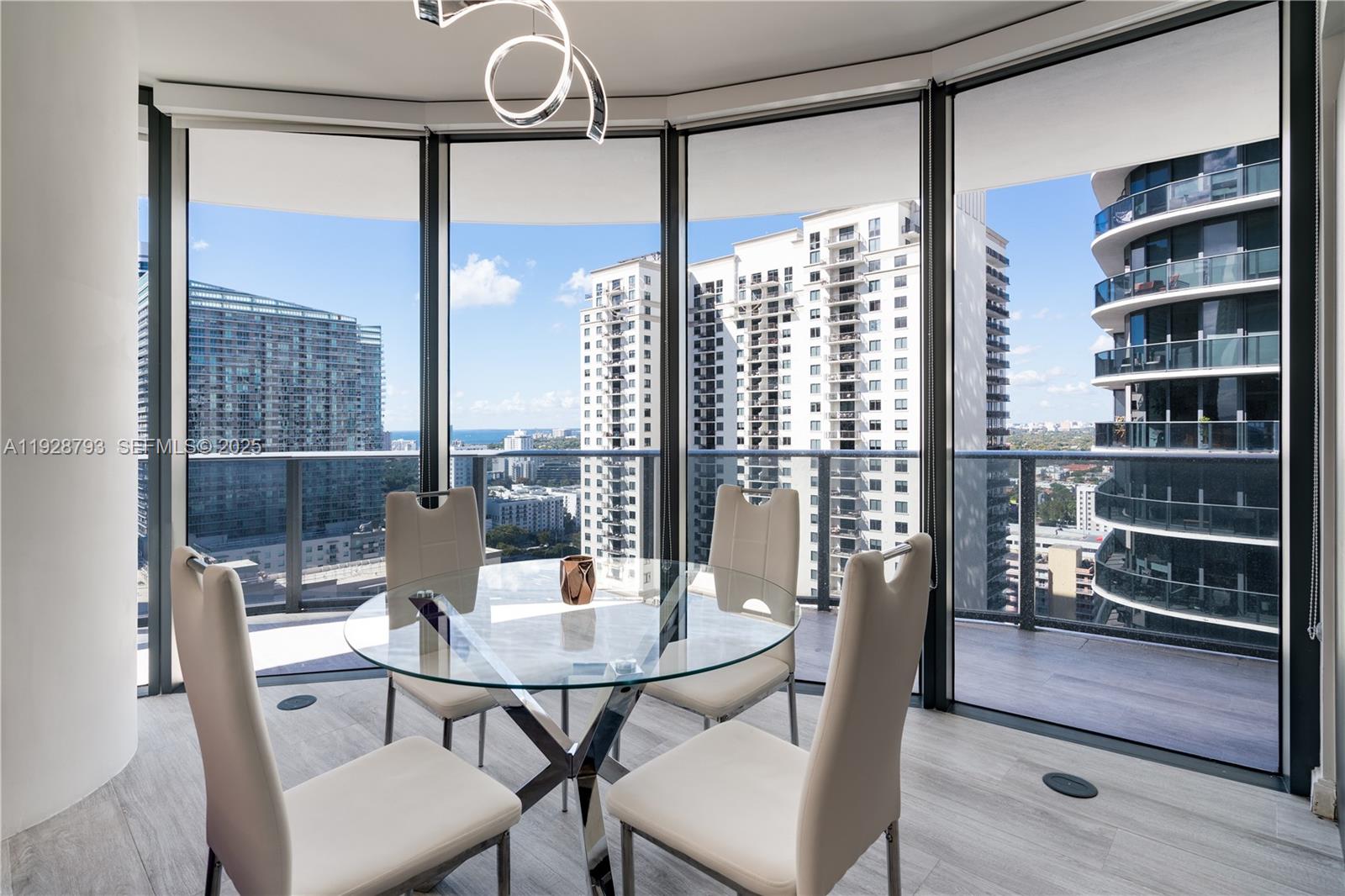45 SW 9th St #2306, Miami FL 33130