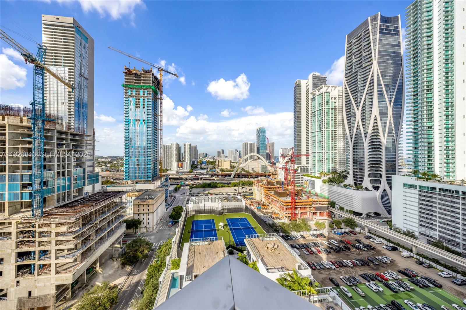 851 NE 1st Ave #1700, Miami FL 33132