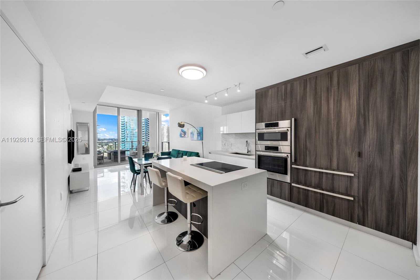 851 NE 1st Ave #1700, Miami FL 33132