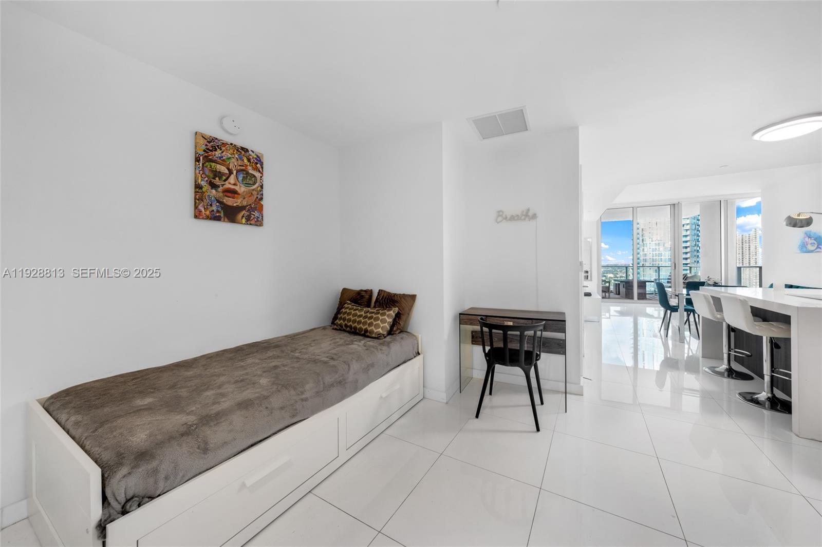 851 NE 1st Ave #1700, Miami FL 33132