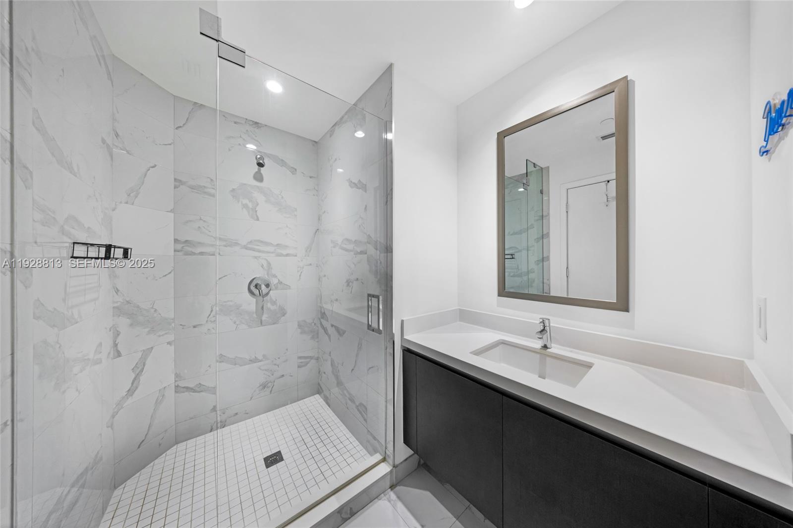 851 NE 1st Ave #1700, Miami FL 33132