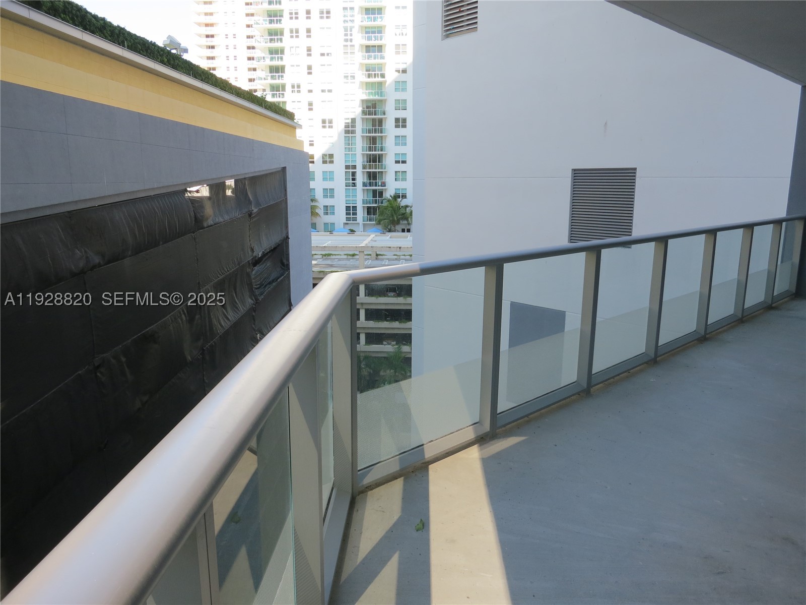 1300 BRICKELL BAY DR #1100, Miami FL 33131