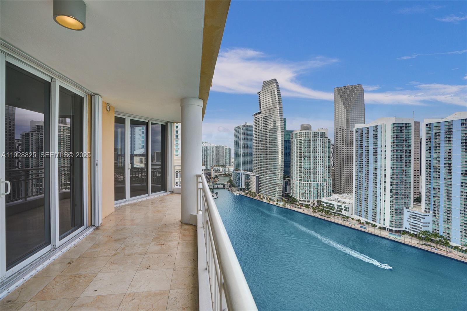 848 Brickell Key Dr #3206, Miami FL 33131