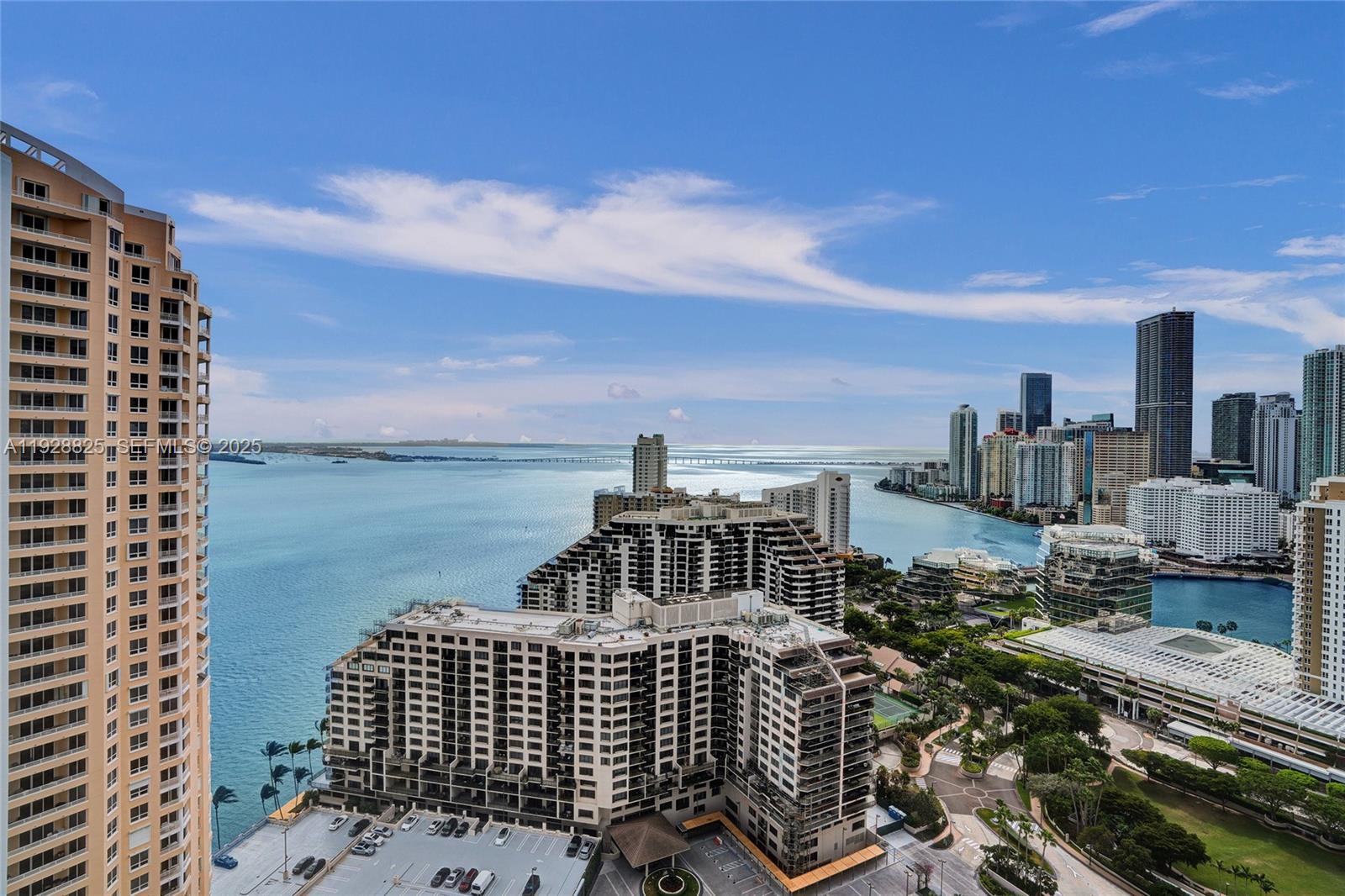 848 Brickell Key Dr #3206, Miami FL 33131