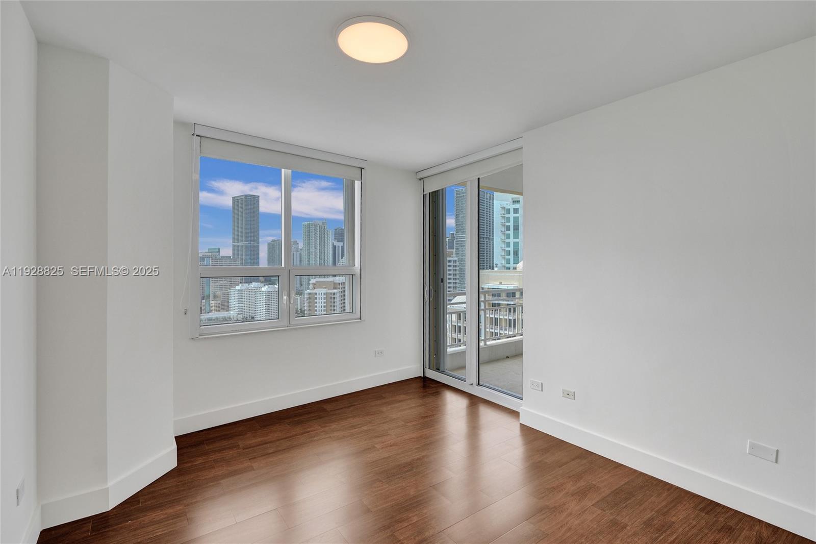 848 Brickell Key Dr #3206, Miami FL 33131