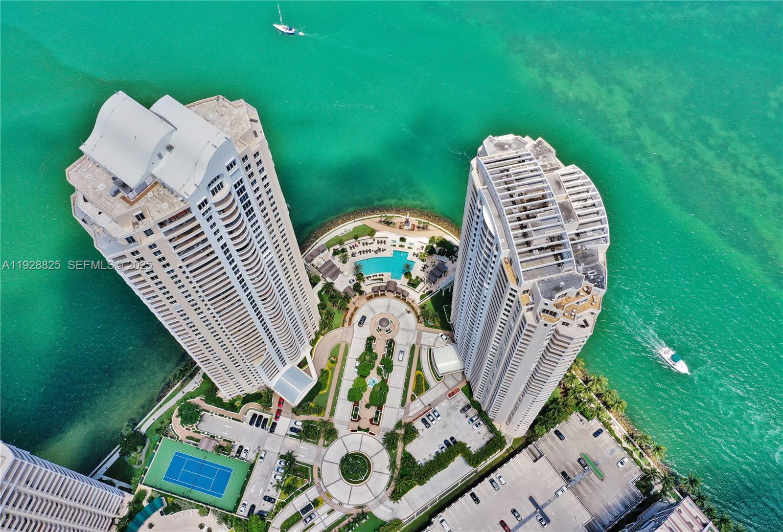 848 Brickell Key Dr #3206, Miami FL 33131