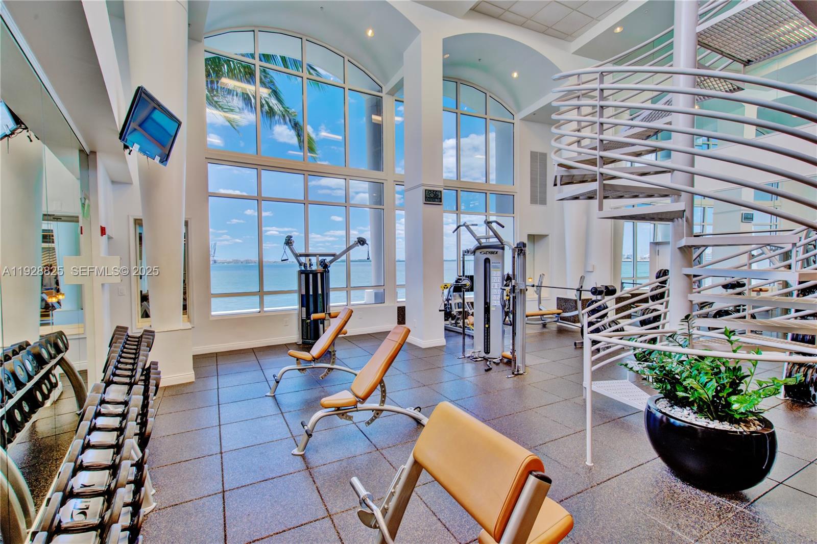 848 Brickell Key Dr #3206, Miami FL 33131