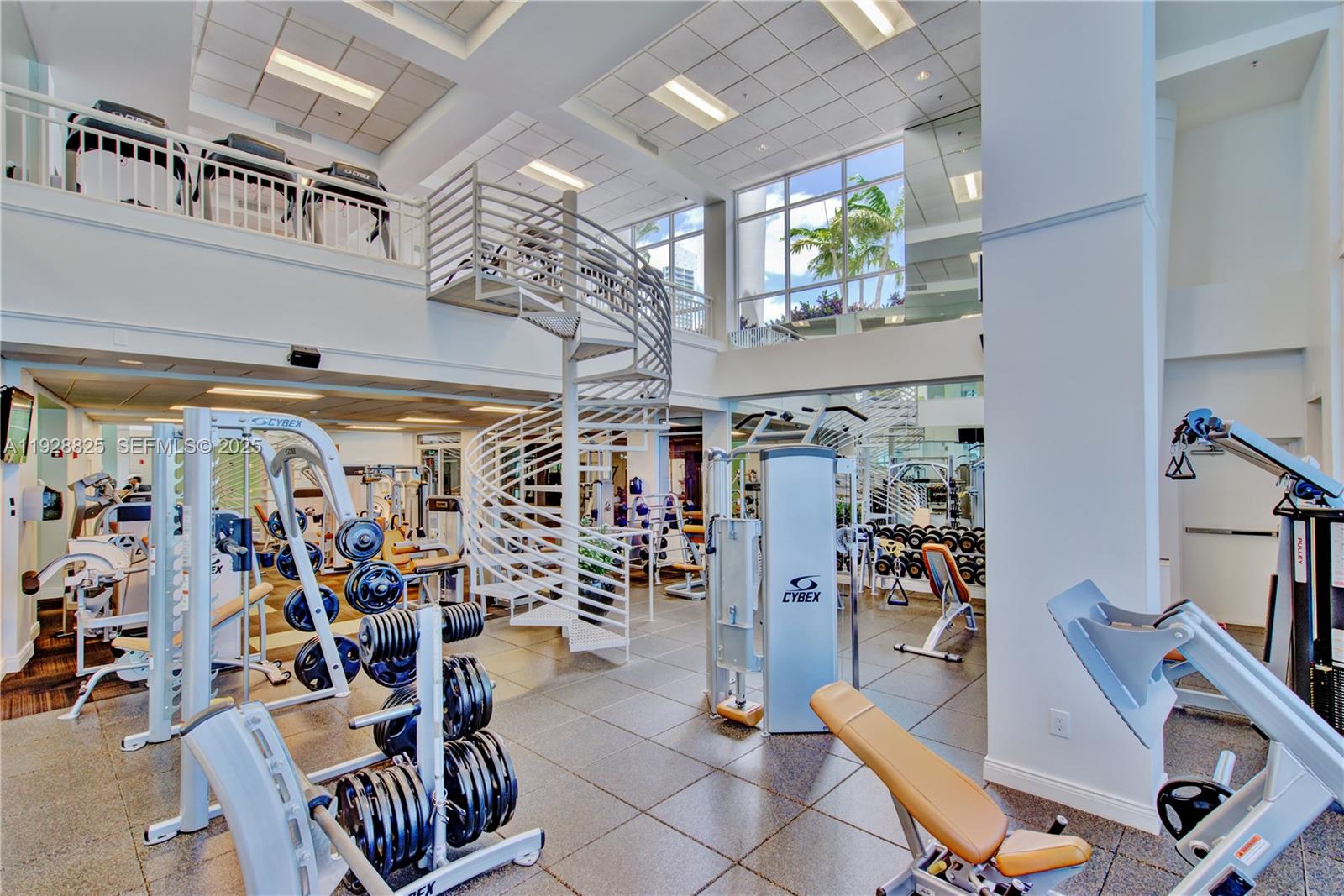 848 Brickell Key Dr #3206, Miami FL 33131
