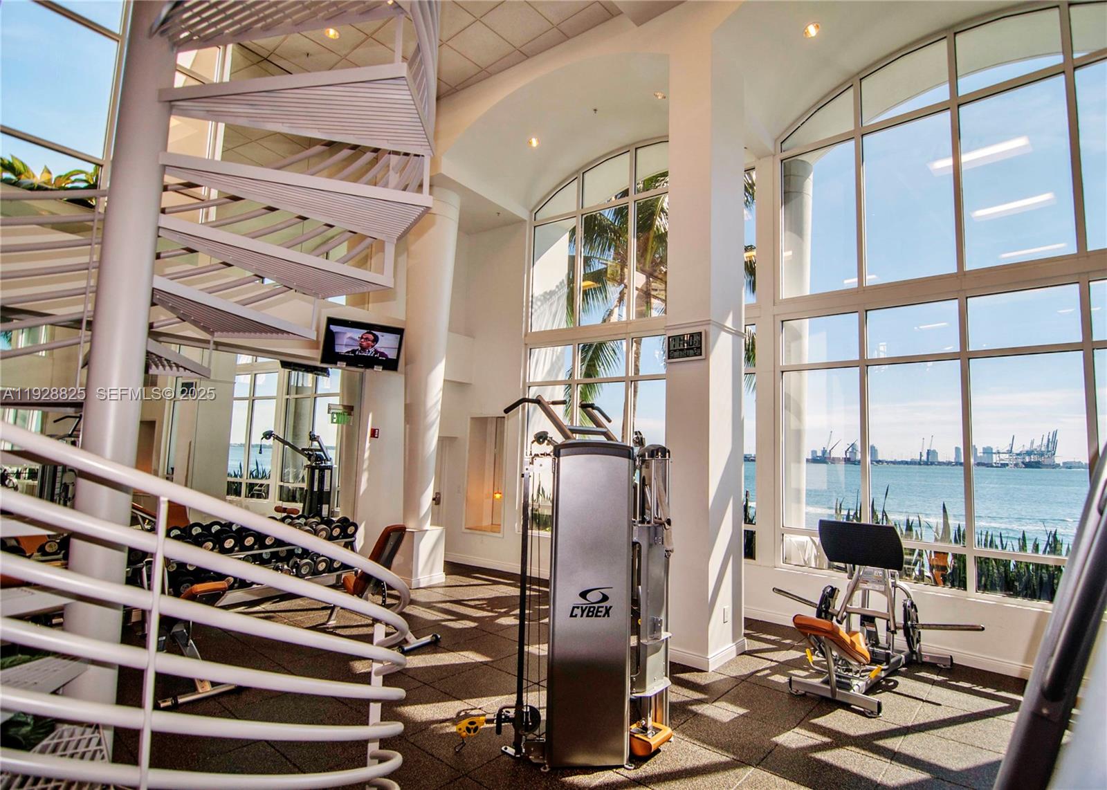 848 Brickell Key Dr #3206, Miami FL 33131