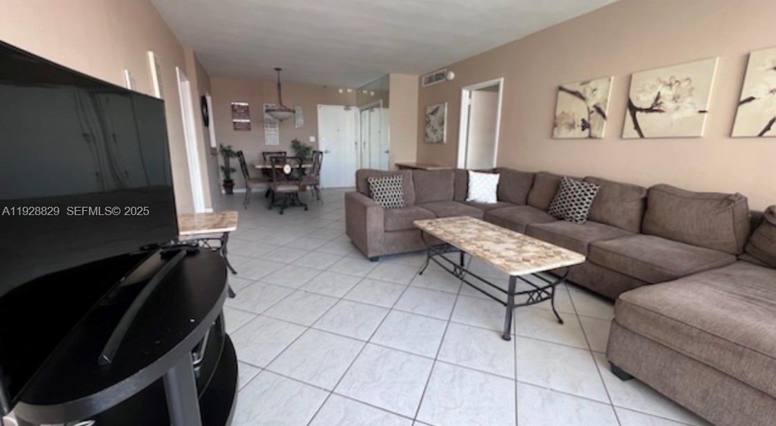 5161 Collins Ave #1701, Miami Beach FL 33140