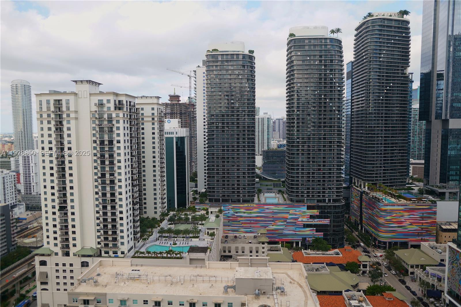1111 SW 1st Ave #3320-N, Miami FL 33130