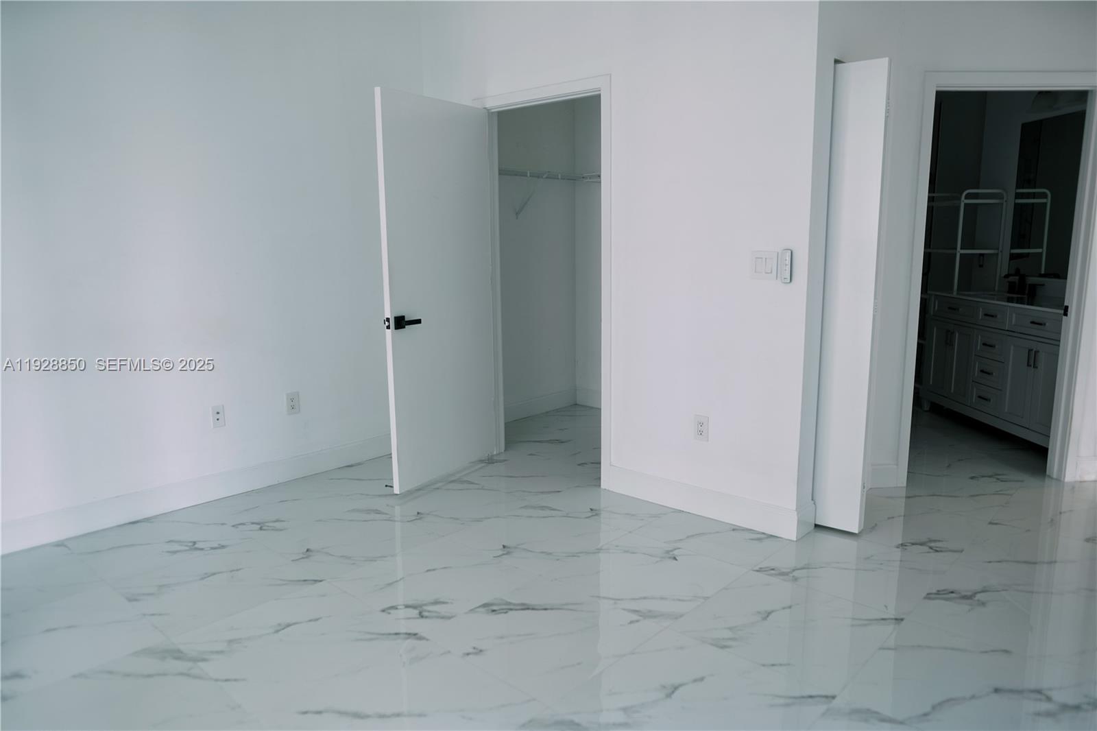 1111 SW 1st Ave #3320-N, Miami FL 33130