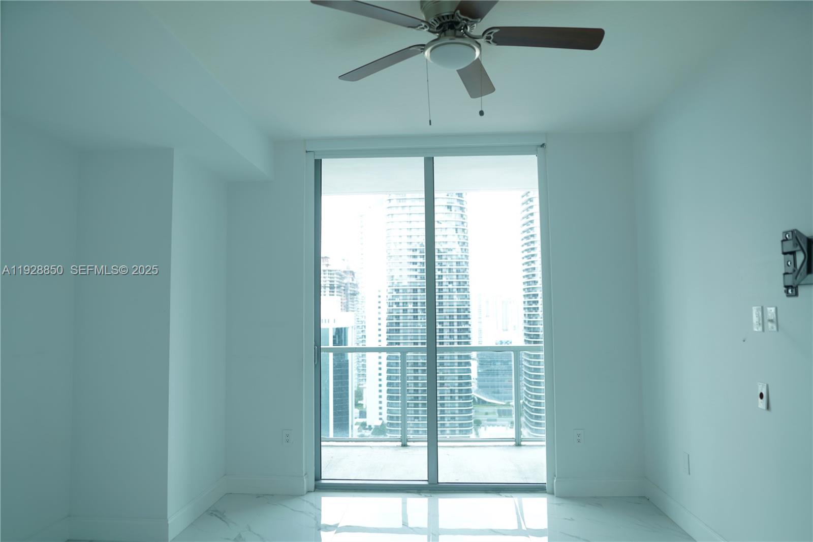 1111 SW 1st Ave #3320-N, Miami FL 33130