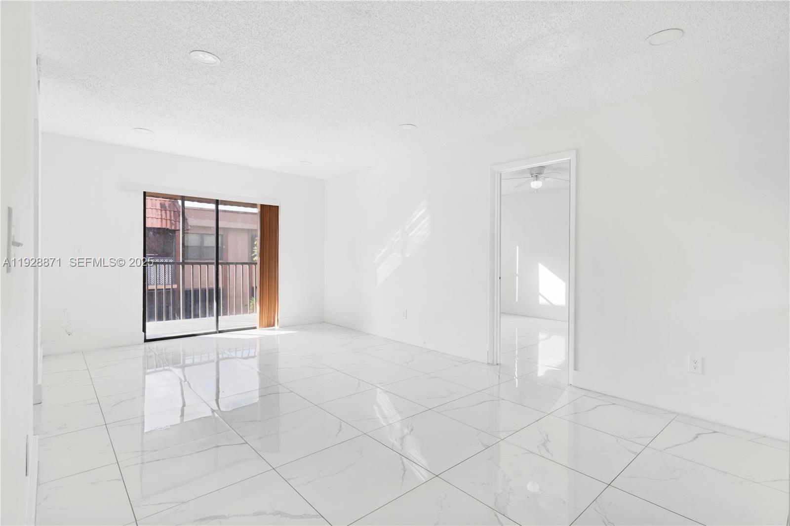 6580 W 27th Ct #58-21, Hialeah FL 33016
