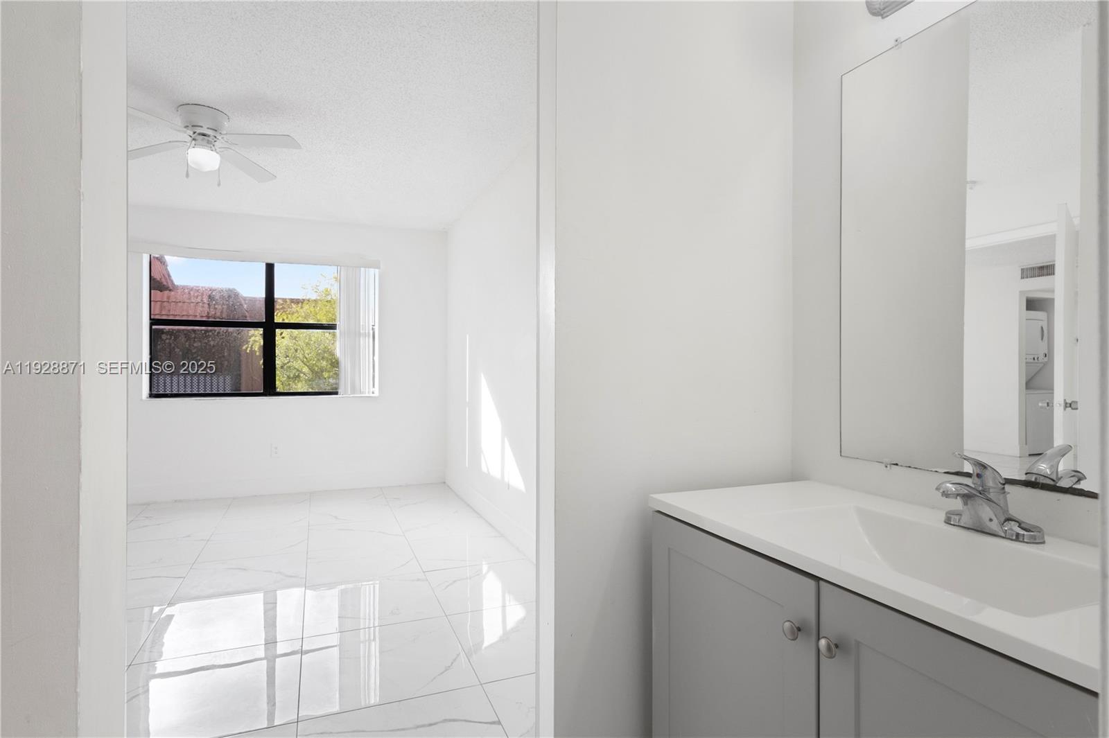 6580 W 27th Ct #58-21, Hialeah FL 33016