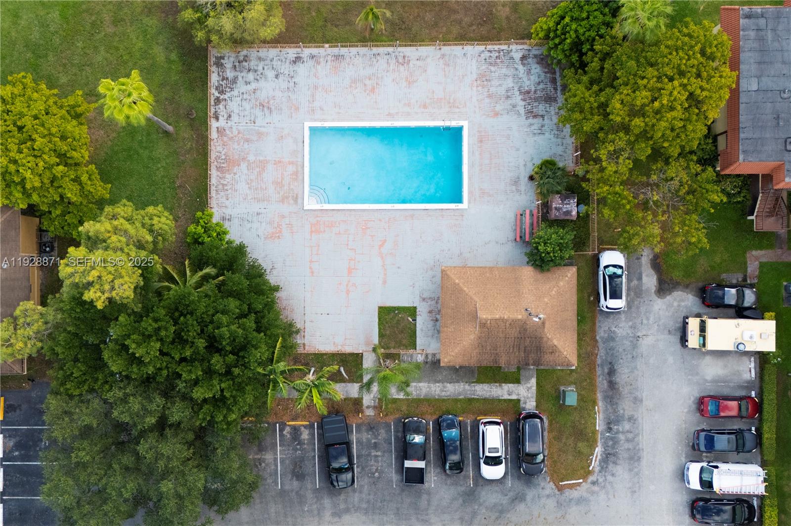 6580 W 27th Ct #58-21, Hialeah FL 33016