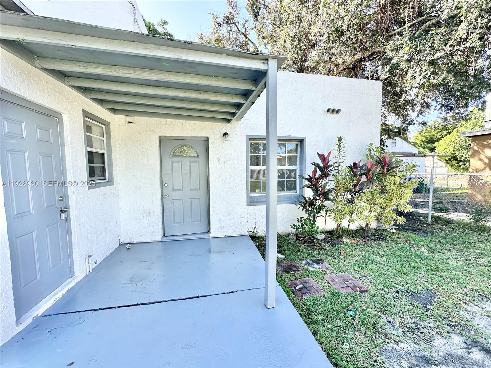 1278 NW 44th Street #1, Miami FL 33142