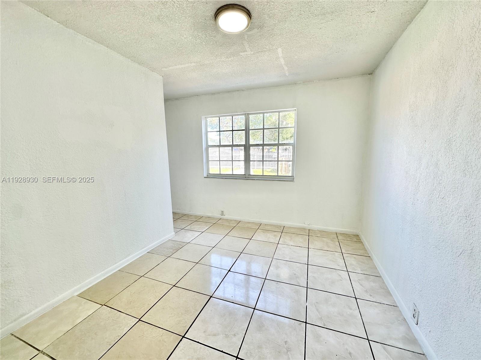 1278 NW 44th Street #1, Miami FL 33142