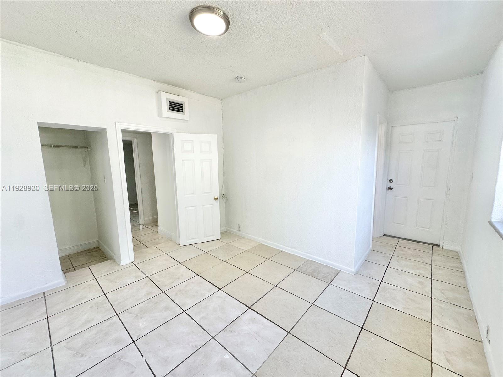 1278 NW 44th Street #1, Miami FL 33142