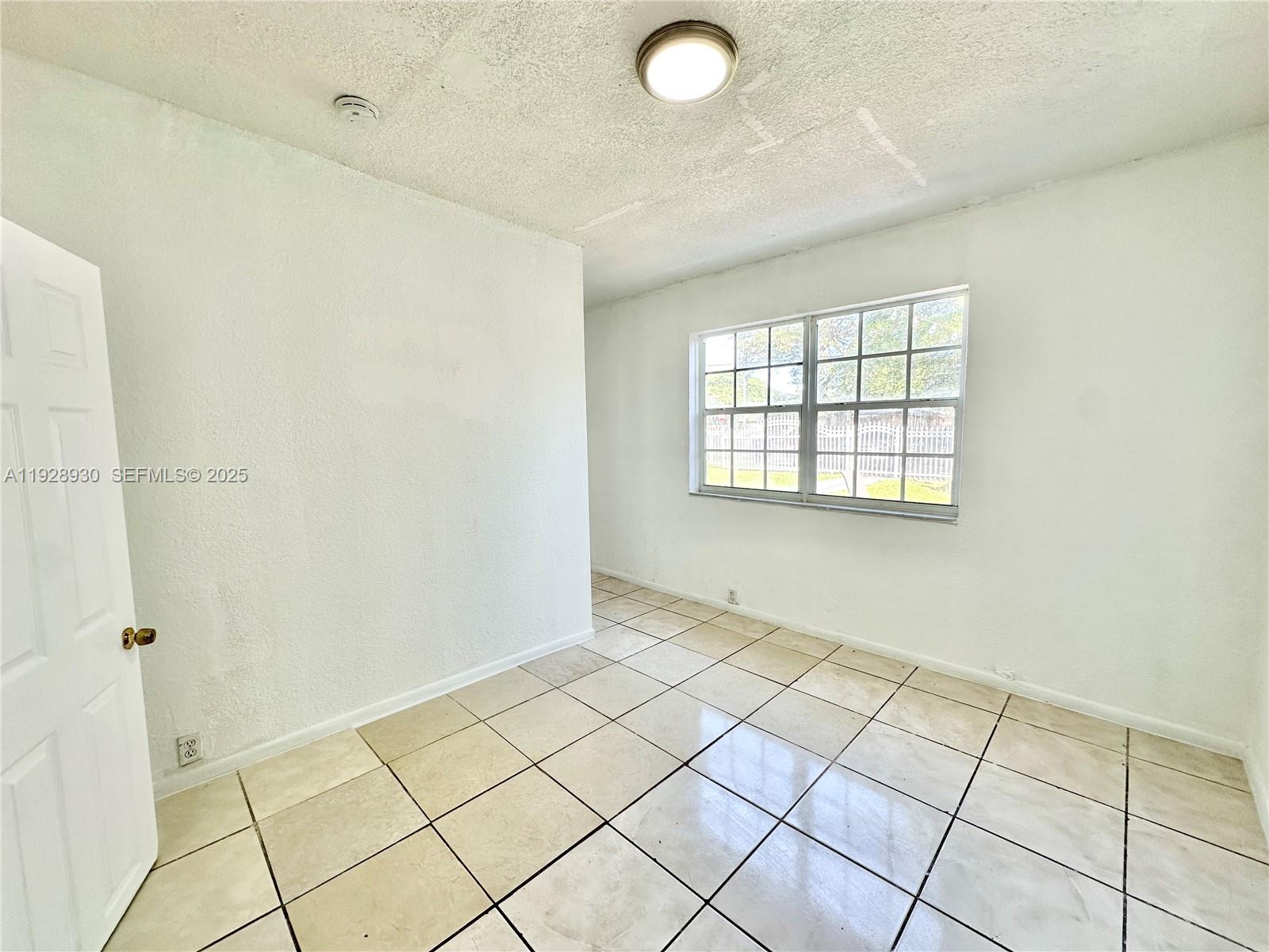 1278 NW 44th Street #1, Miami FL 33142