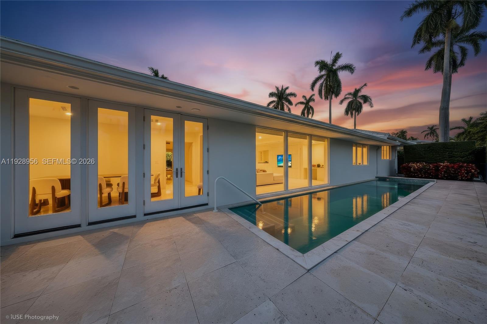 55 La Gorce Cir, Miami Beach FL 33141