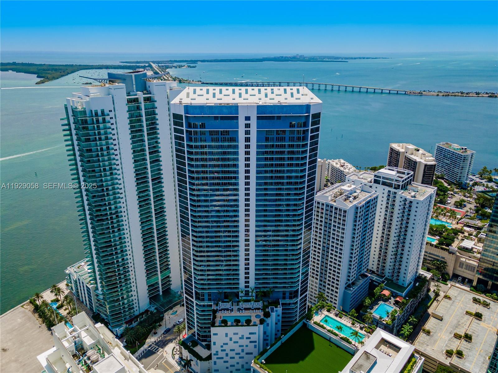 1300 Brickell Bay Dr #1912, Miami FL 33131