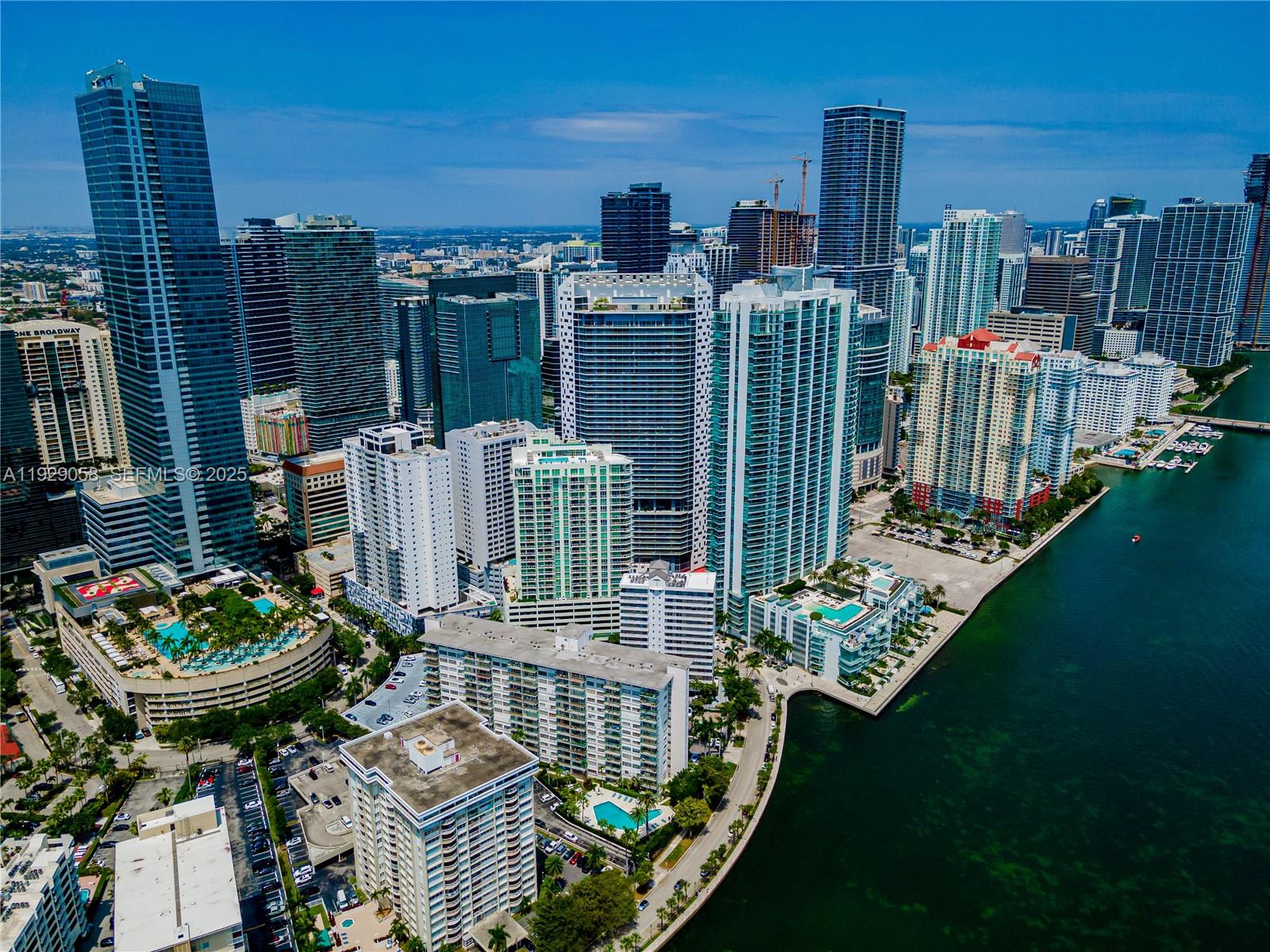 1300 Brickell Bay Dr #1912, Miami FL 33131