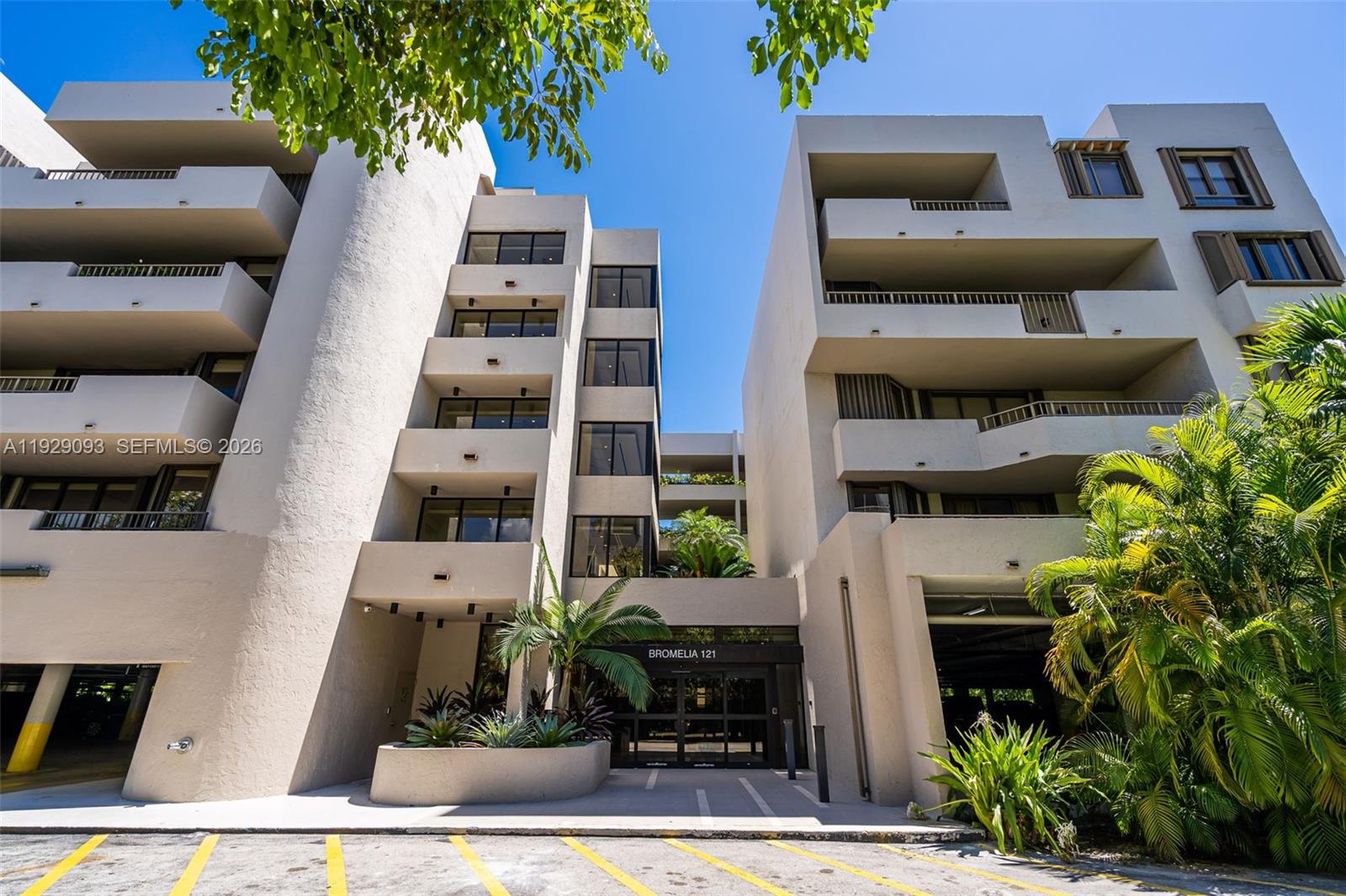 121 CRANDON BL #248, Key Biscayne FL 33149