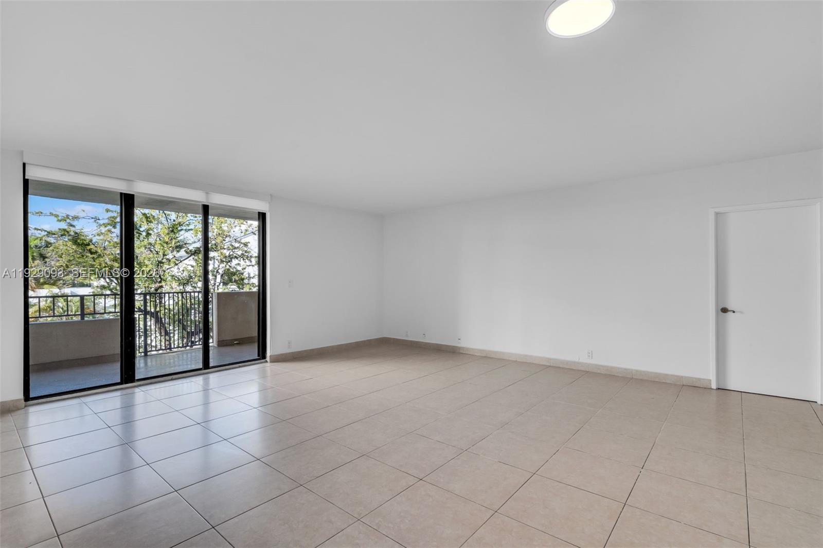 121 CRANDON BL #248, Key Biscayne FL 33149