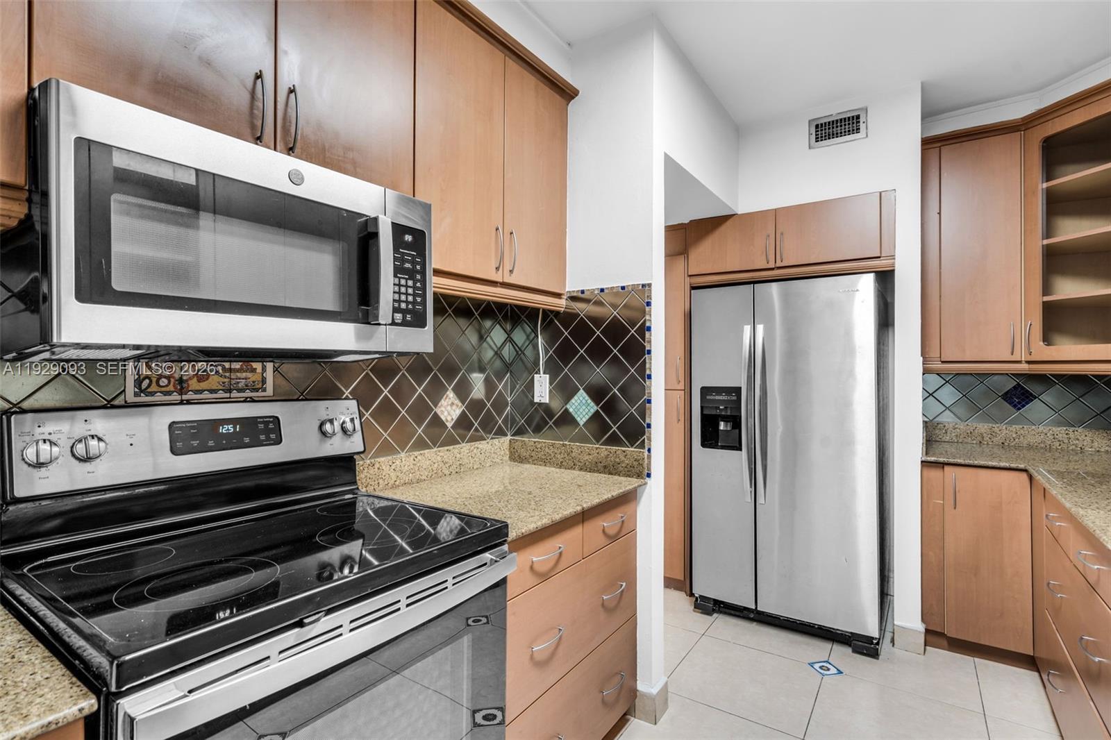121 CRANDON BL #248, Key Biscayne FL 33149