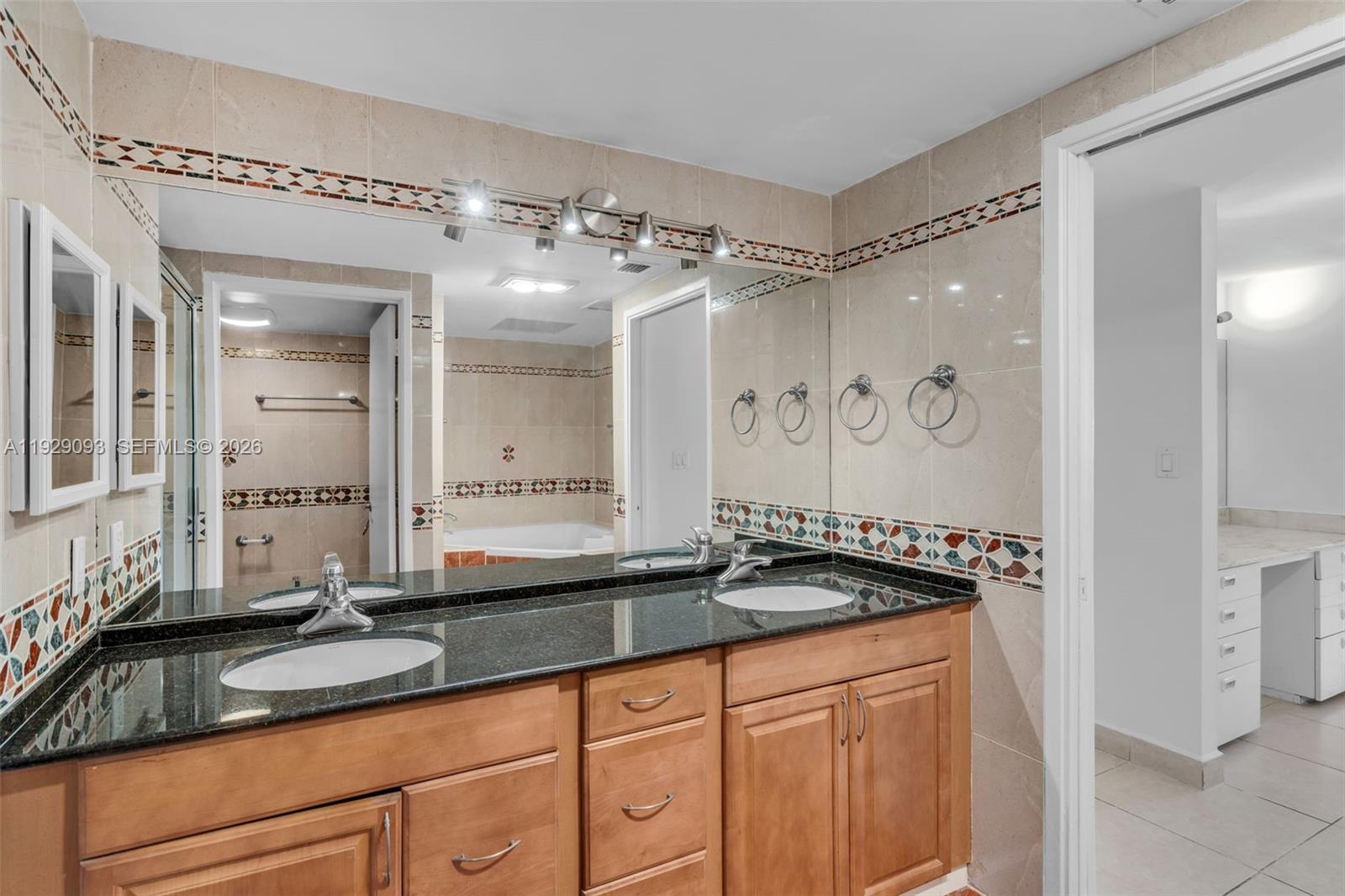 121 CRANDON BL #248, Key Biscayne FL 33149