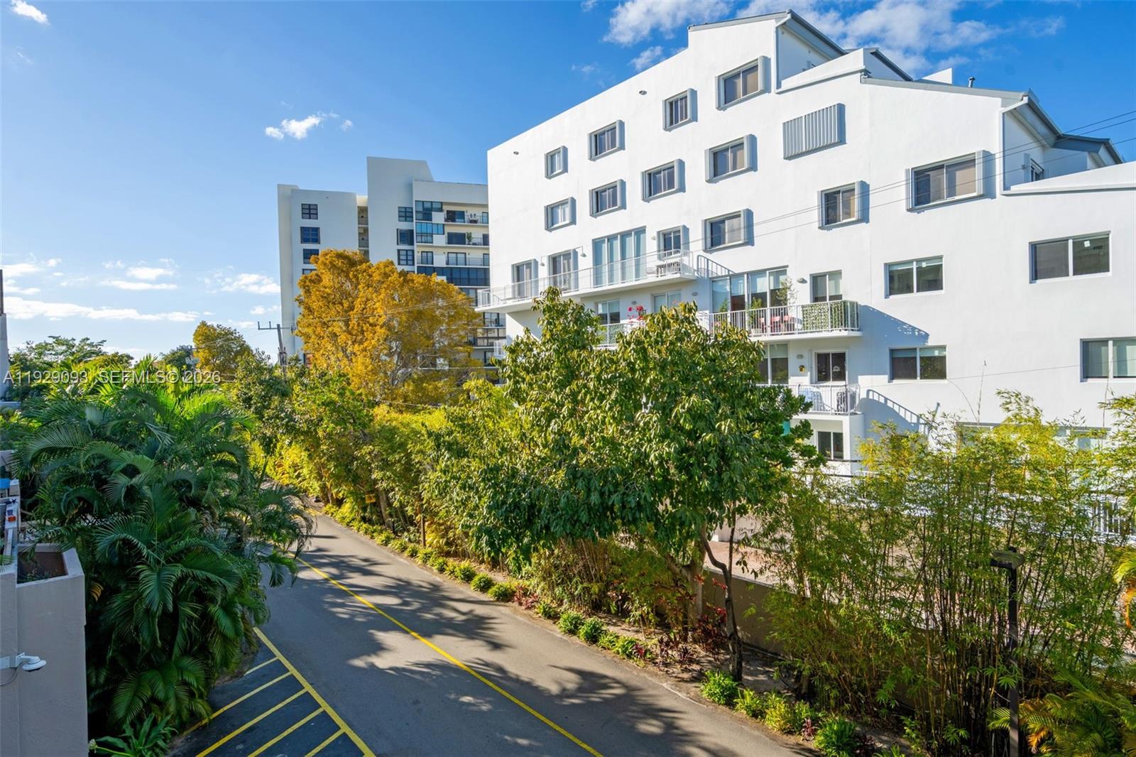 121 CRANDON BL #248, Key Biscayne FL 33149