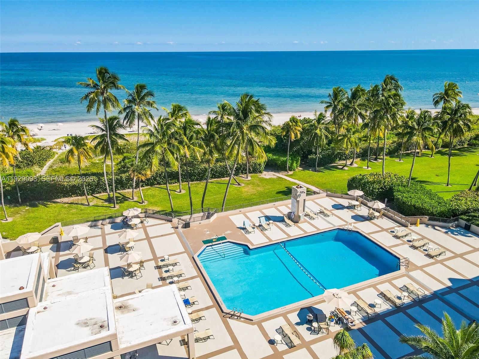 121 CRANDON BL #248, Key Biscayne FL 33149