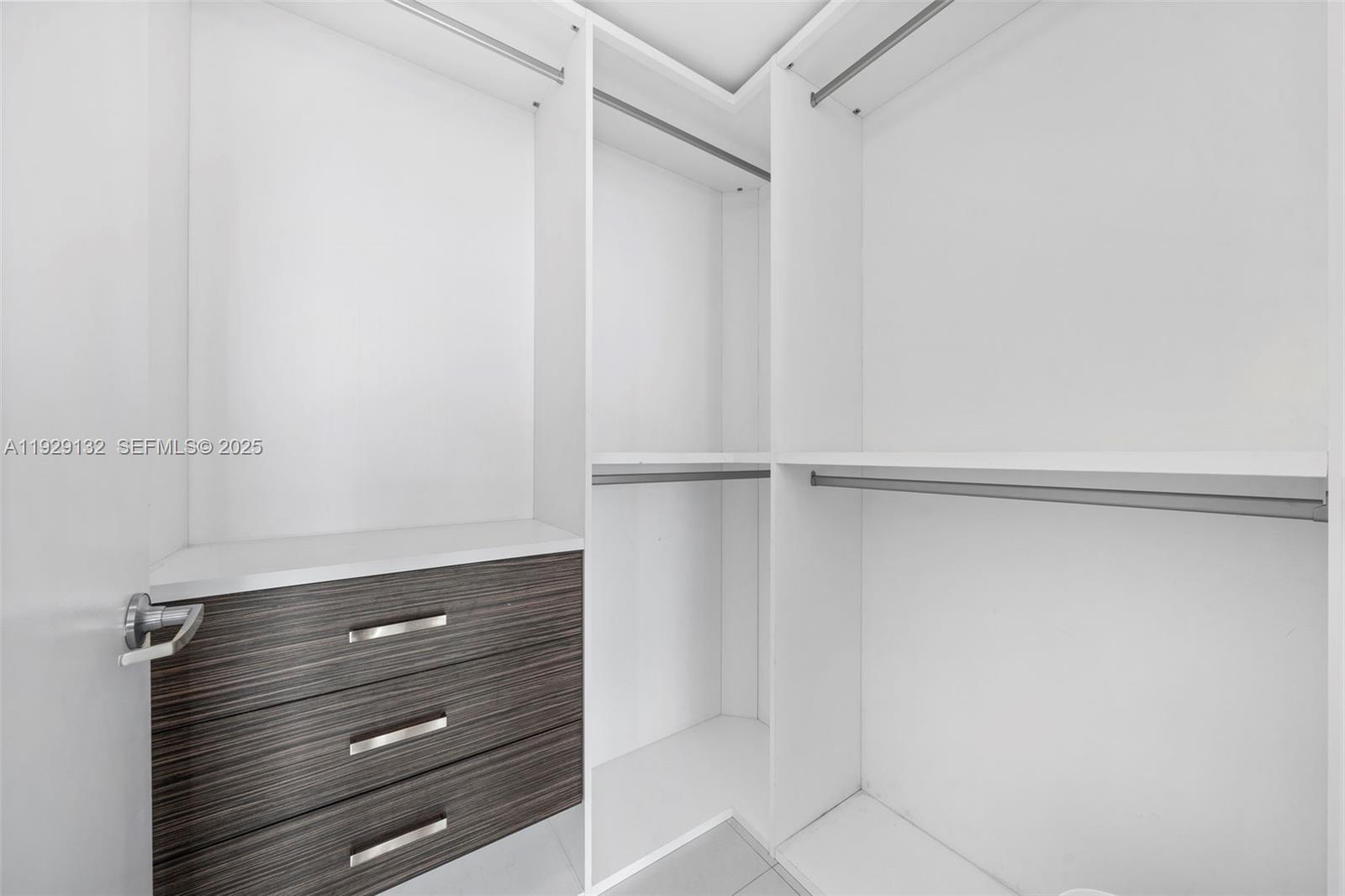 92 SW 3rd St #4610, Miami FL 33130