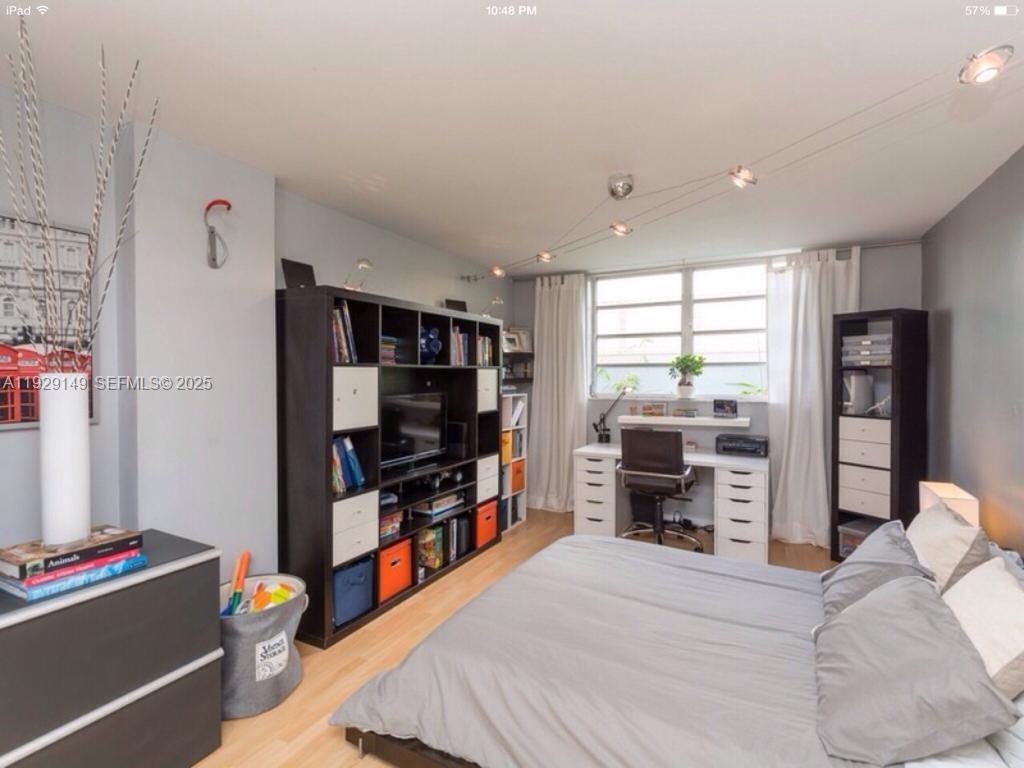 947 Lenox Ave #404, Miami Beach FL 33139
