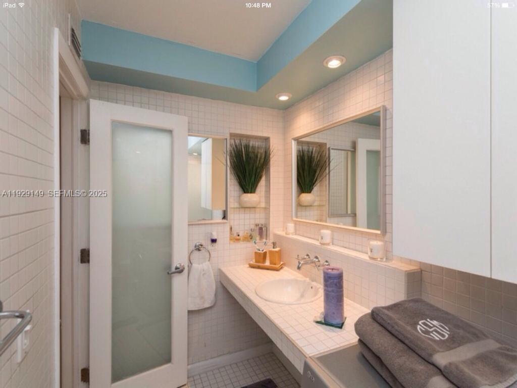 947 Lenox Ave #404, Miami Beach FL 33139