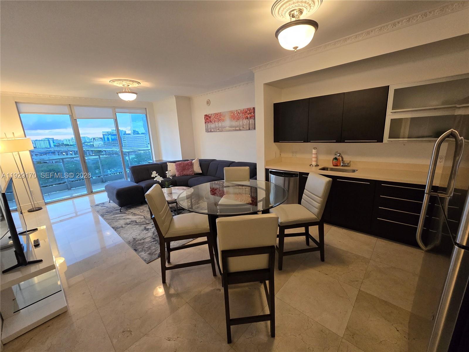 90 SW 3rd St #1110, Miami FL 33130