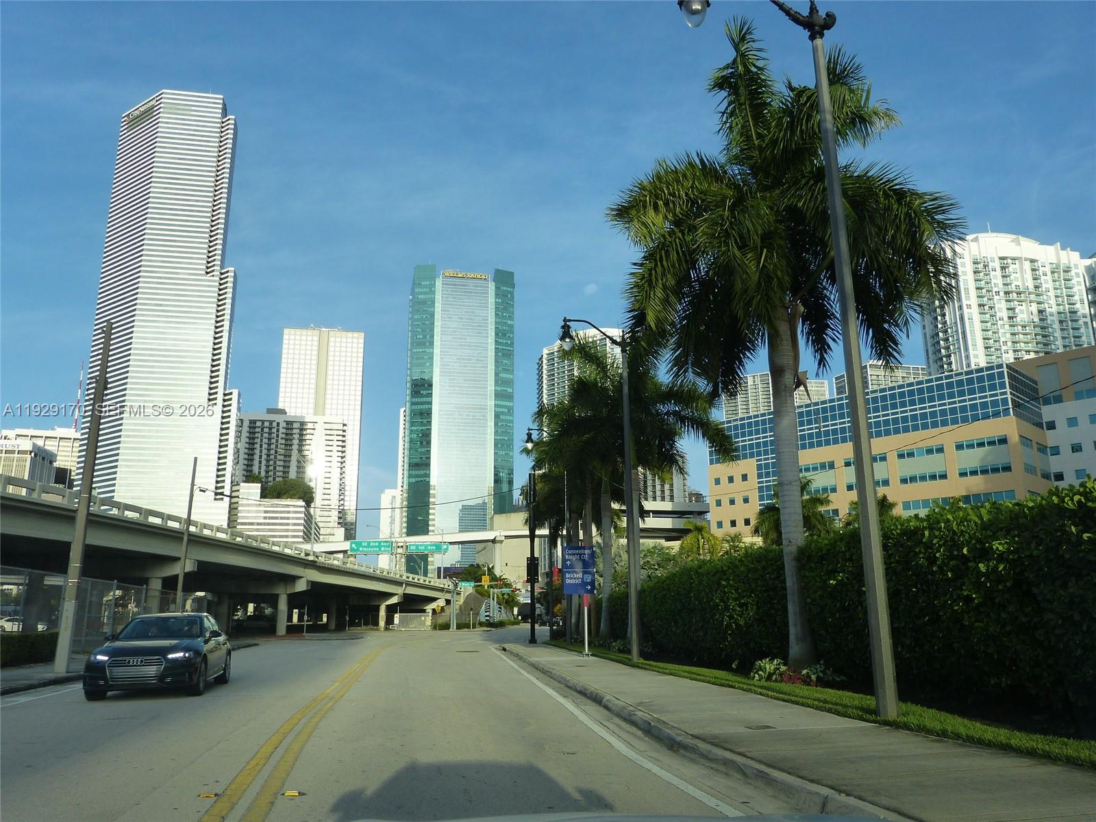 90 SW 3rd St #1110, Miami FL 33130
